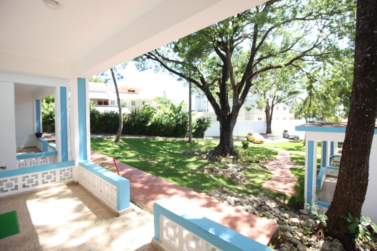 Bungalow 11 Cozy Room At Just Steps From The Beach And In Town Center Sosúa Exterior foto